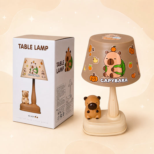 Kapibara noćna lampa za decu sa originalnim pakovanjem, poklon kutijom.
